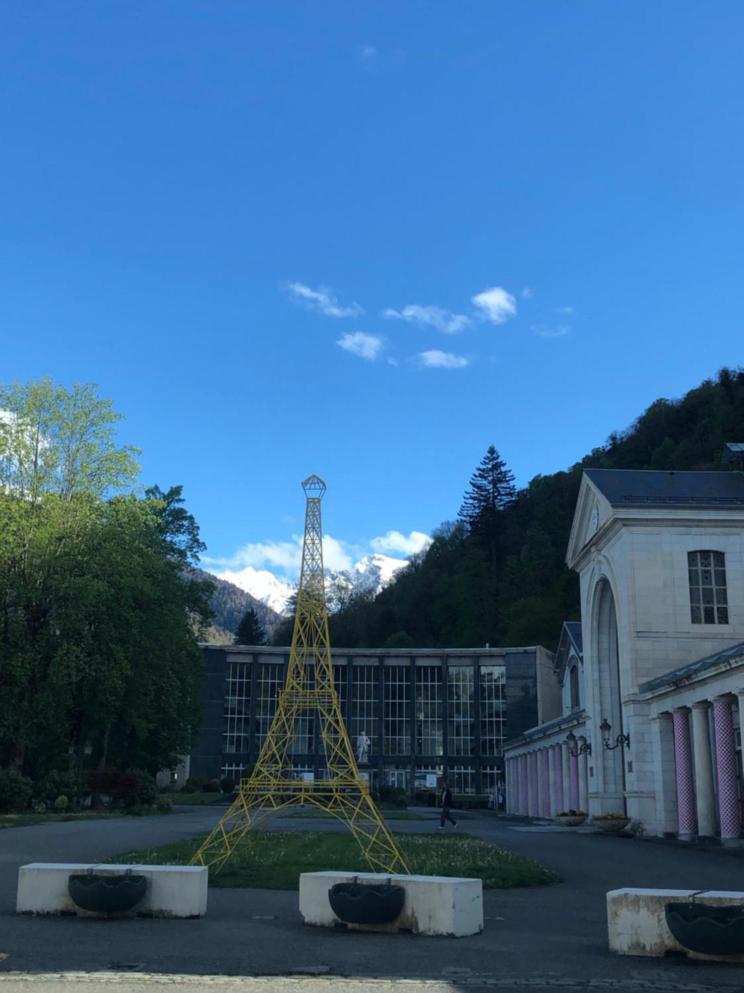 Appart T 3 Bagneres-De-Luchon Vue Montagne - Piscine Mi Juin Dış mekan fotoğraf